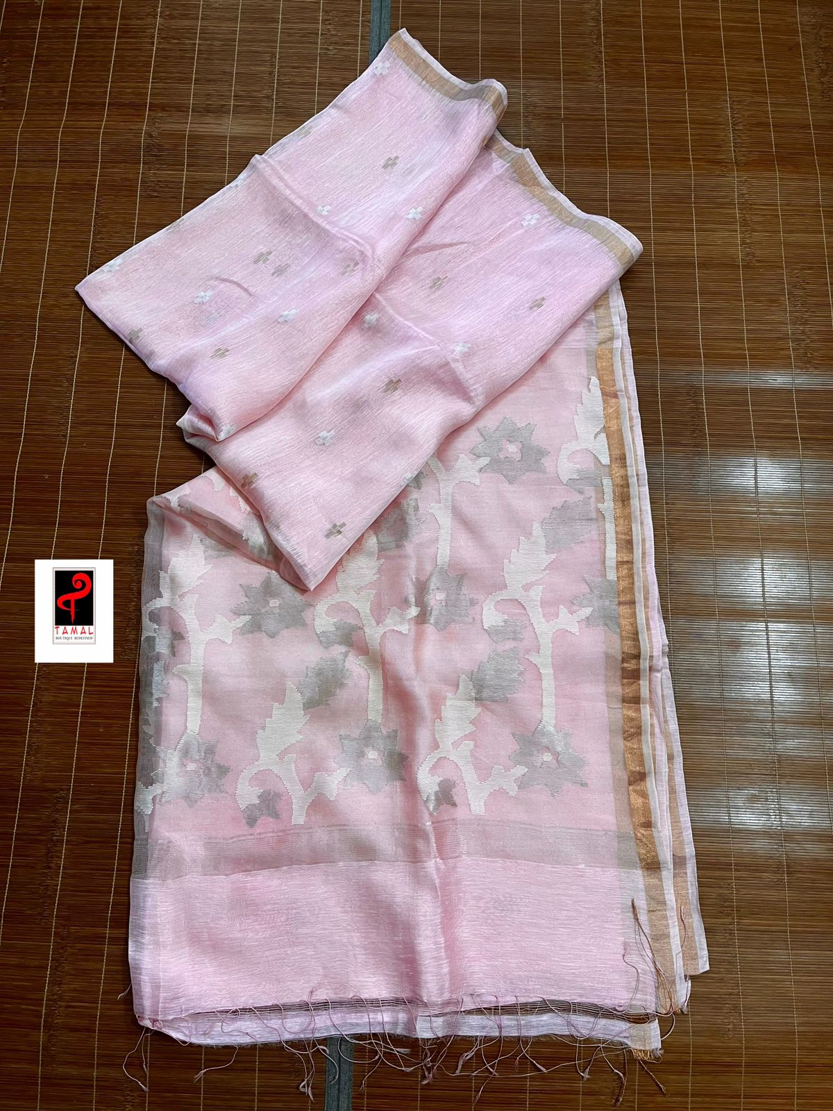 Baby pink with zari border silk linen handwoven jamdani saree