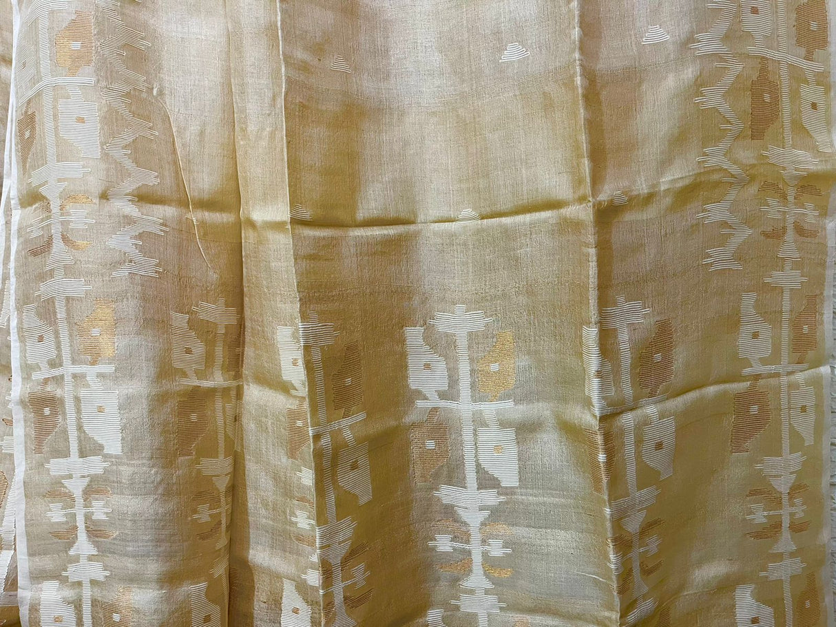 Natural beige colour with white & gold combination pure tussar silk traditional handwoven jamdani saree