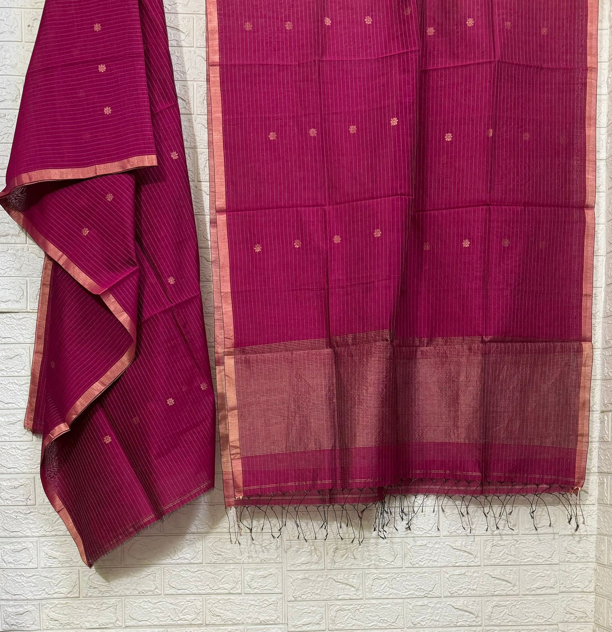 Hot pink with zari border silk cotton handwoven jamdani kurti & dupatta set - Tamal Boutique