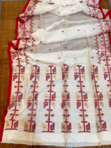 Offwhite with red pure muslin silk traditional handwoven jamdani saree