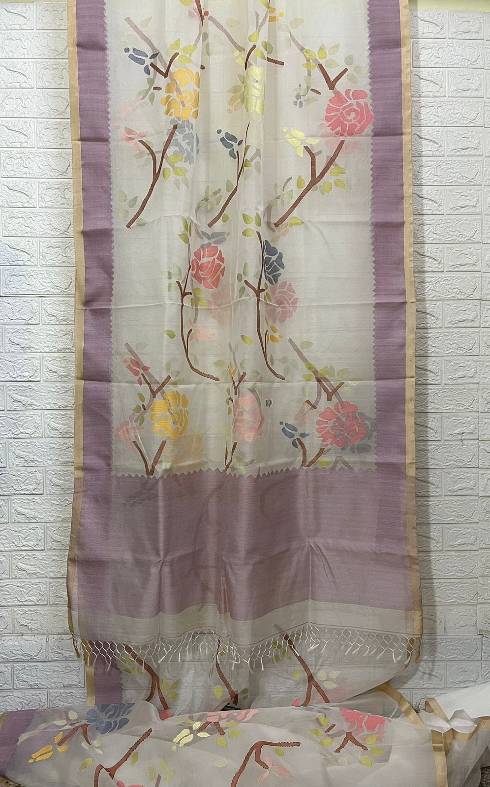 Ivory lavender rose dream muslin silk handwoven jamdani saree