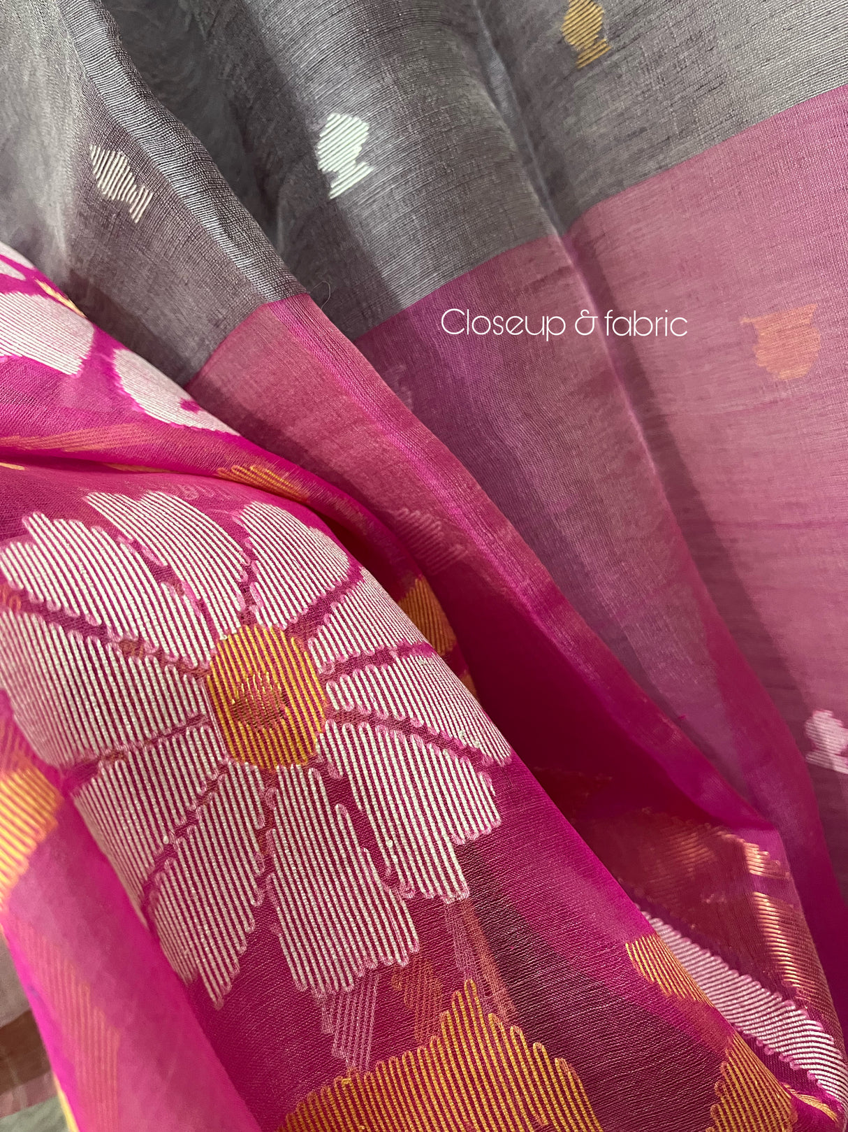 Lavender with hot pink pallu silk linen handwoven jamdani saree