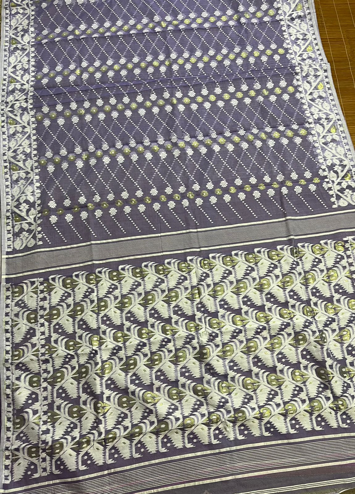 Lavender with white soft handloom dhakai jamdani saree