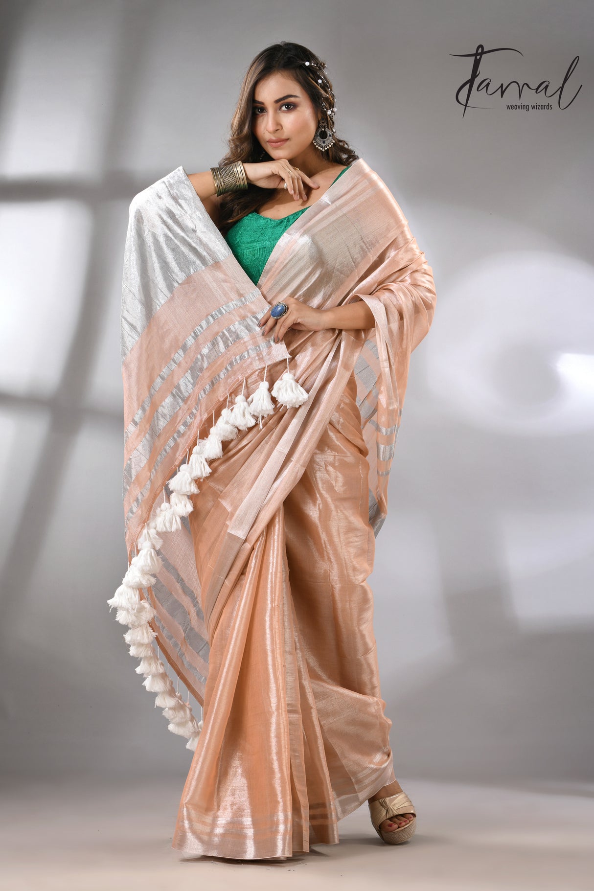 Light peach tissue handloom saree_full3