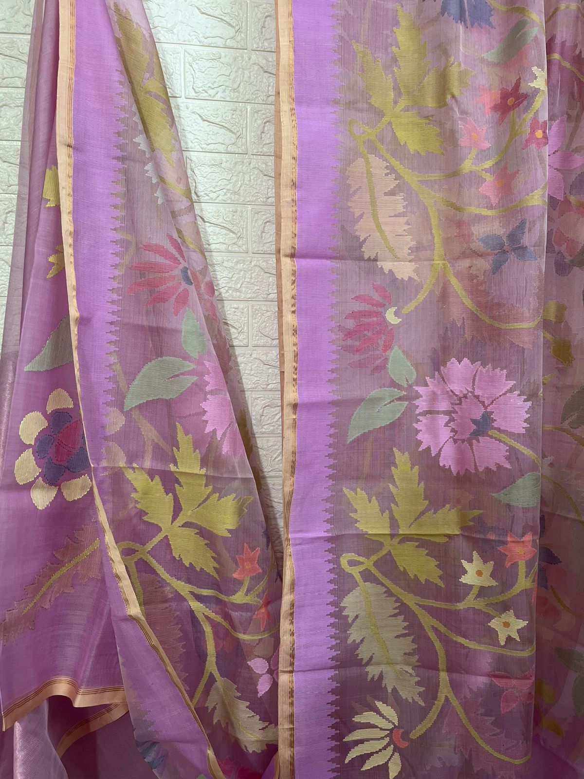 Lilac with multi colour allover floral muslin silk handwoven jamdani saree