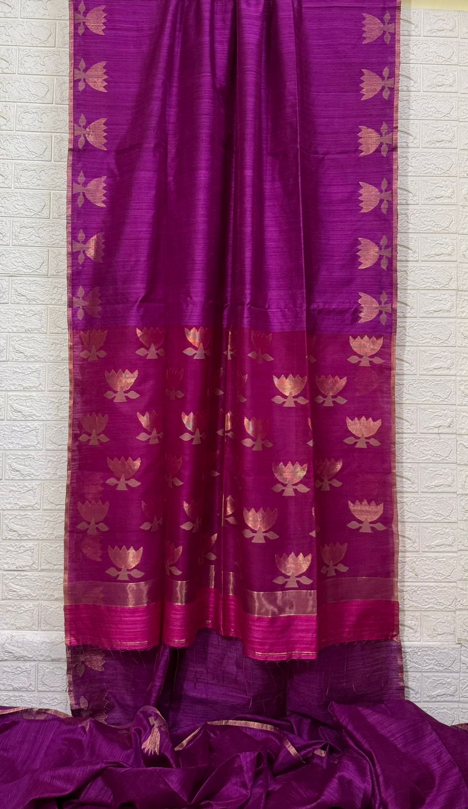 Magenta with hot pink gold lotus matka silk handwoven jamdani saree