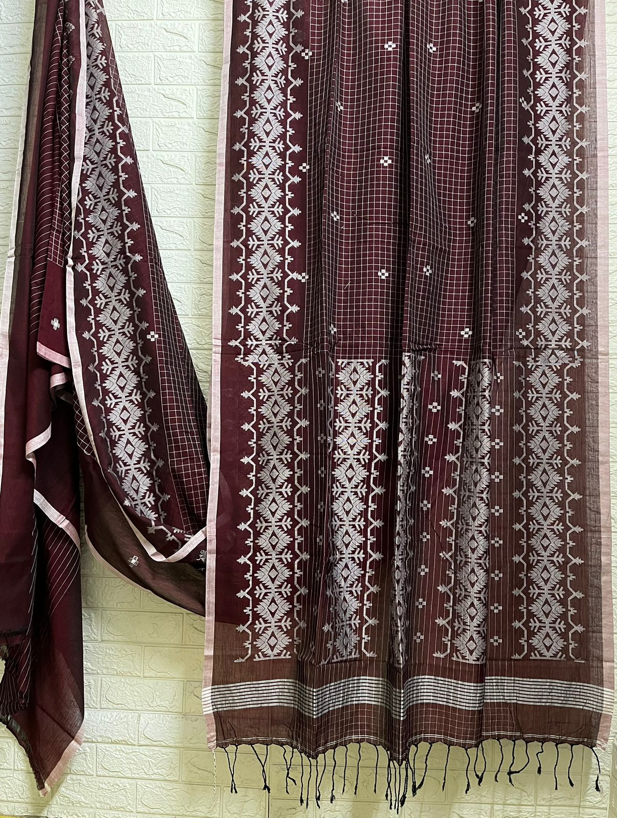 Maroon with white cotton jacquard handloom jamdani saree