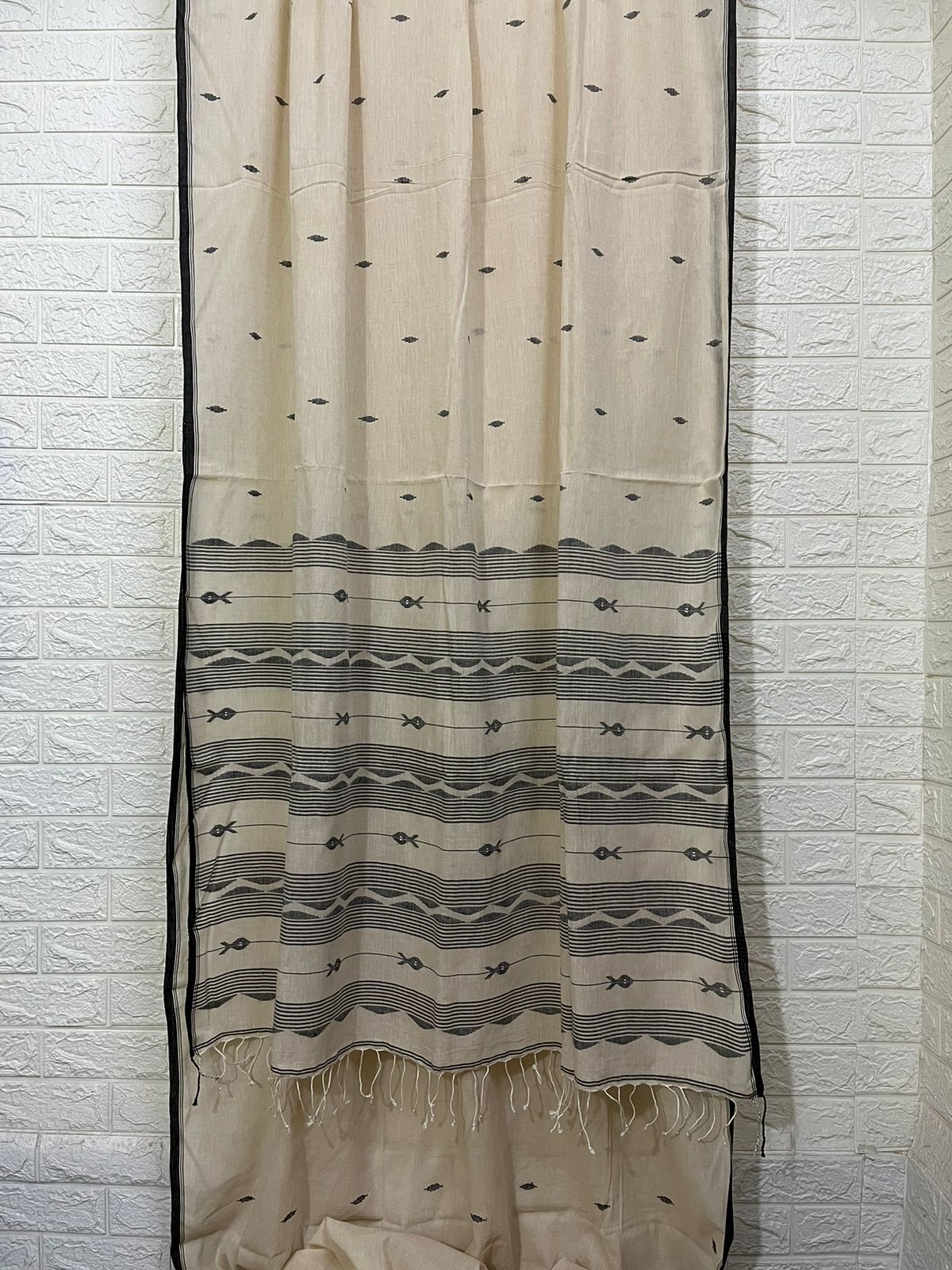 Offwhite with black border pure cotton fish motifs handwoven jamdani saree