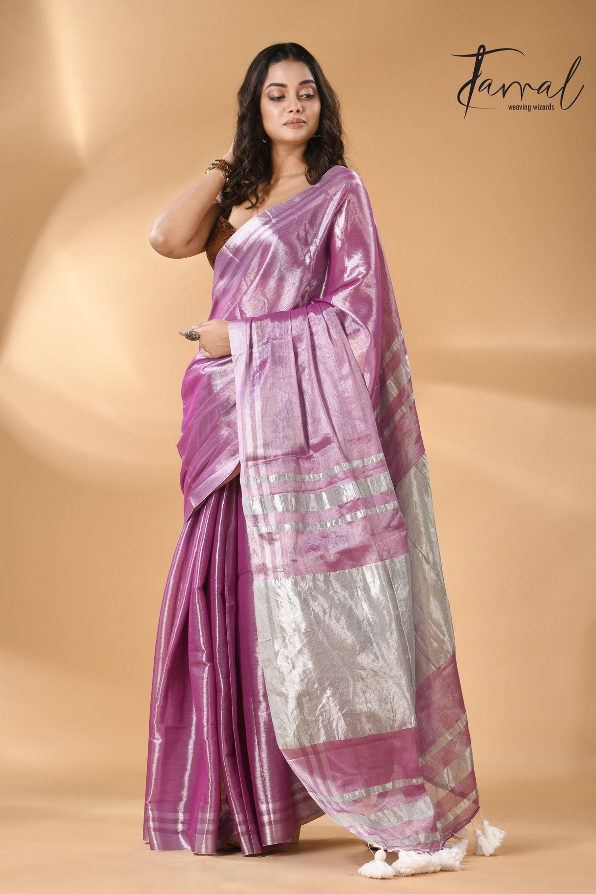 Onion silver tissue handloom saree full3