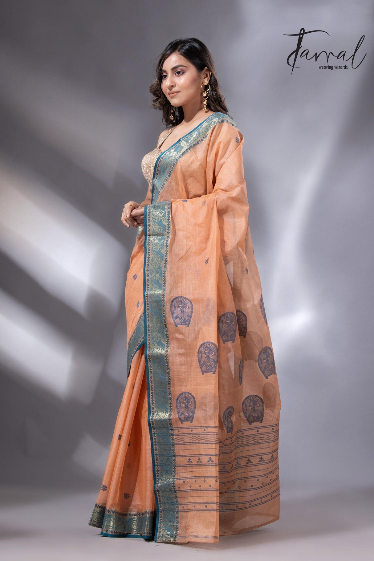 Peach & Firoza Harmony Tussar Tangail Handloom Saree4