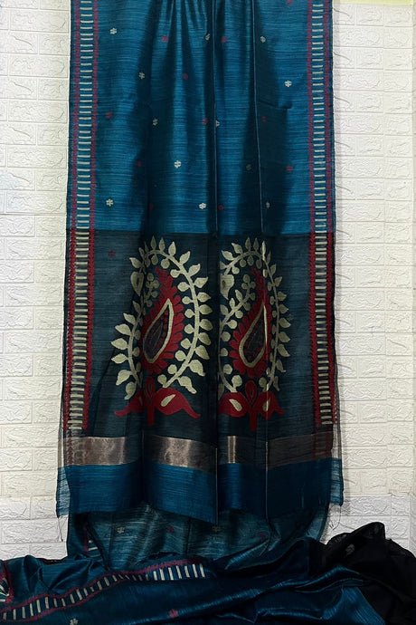 Peacock Blue with red & beige colour kalka motifs matka silk handwoven jamdani saree