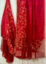 Red hot with golden zari border matka silk handwoven jamdani saree