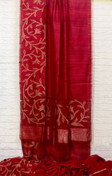 Red hot with golden zari border matka silk handwoven jamdani saree