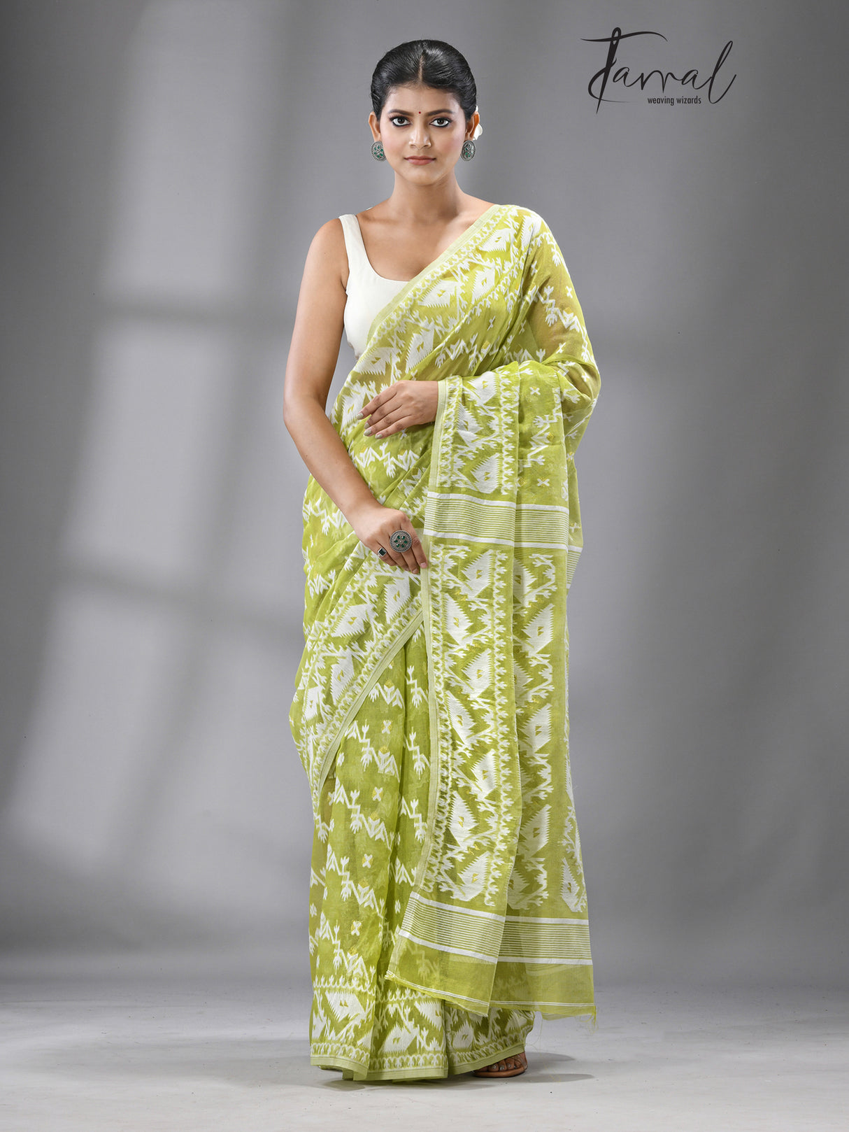 Moss green with white handloom soft dhakai jamdani saree