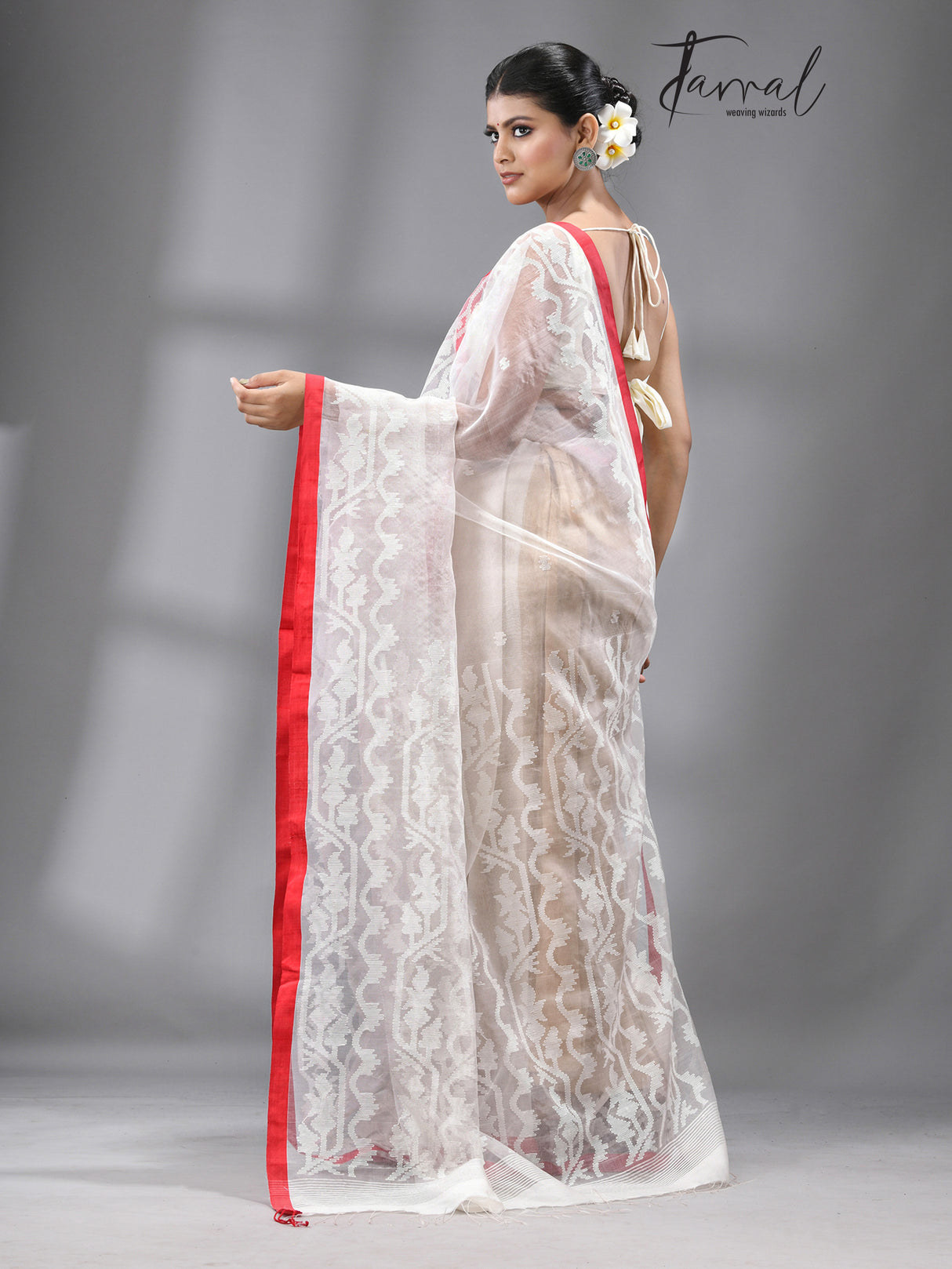 White Self With Red Border Handwoven Dhakai Jamdani In Muslin Silk