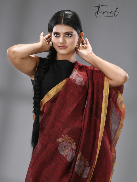 Maroon Hibiscus Motifs Linen Handwoven Jamdani saree