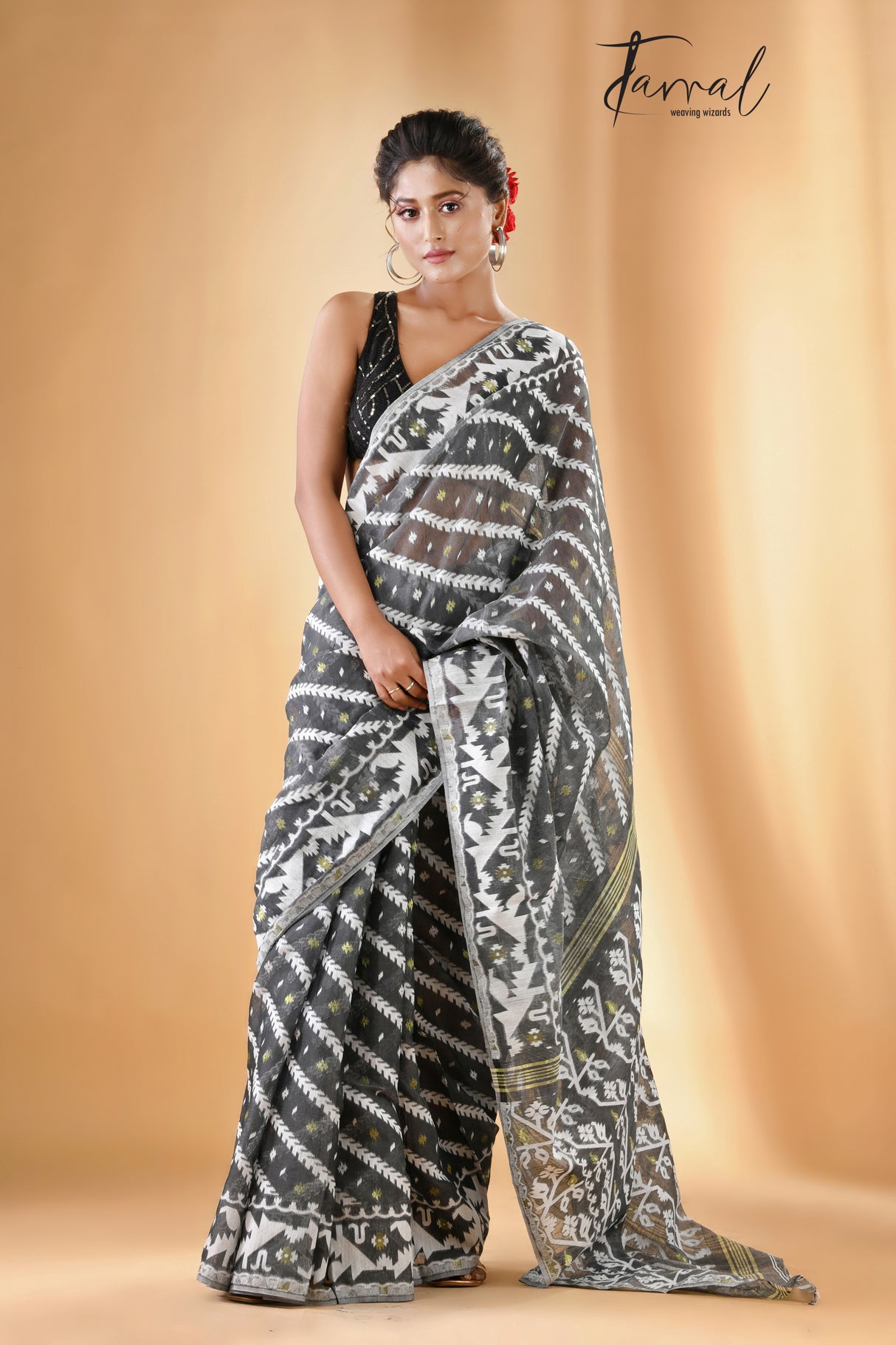 Smoke grey handloom soft dhakai jamdani saree