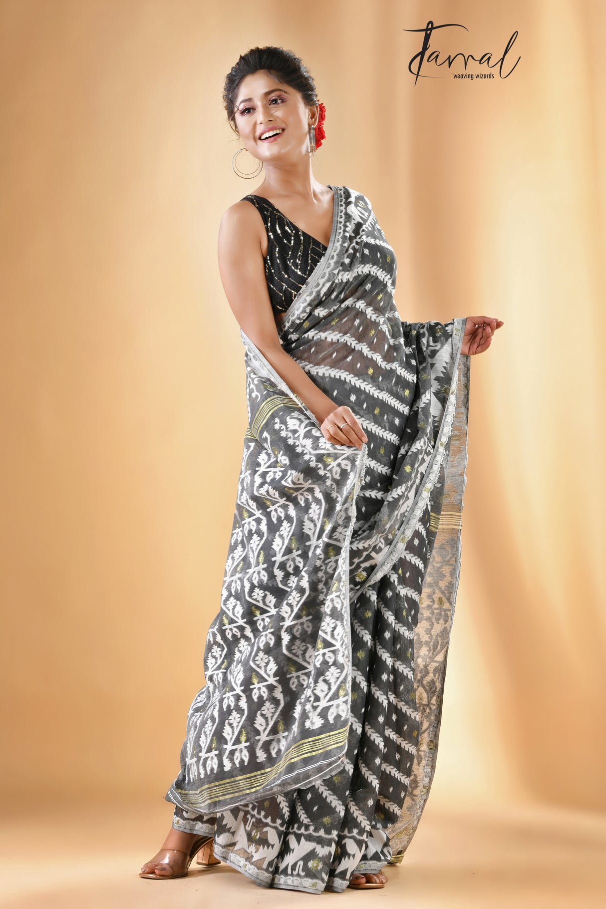 Smoke grey handloom soft dhakai jamdani saree