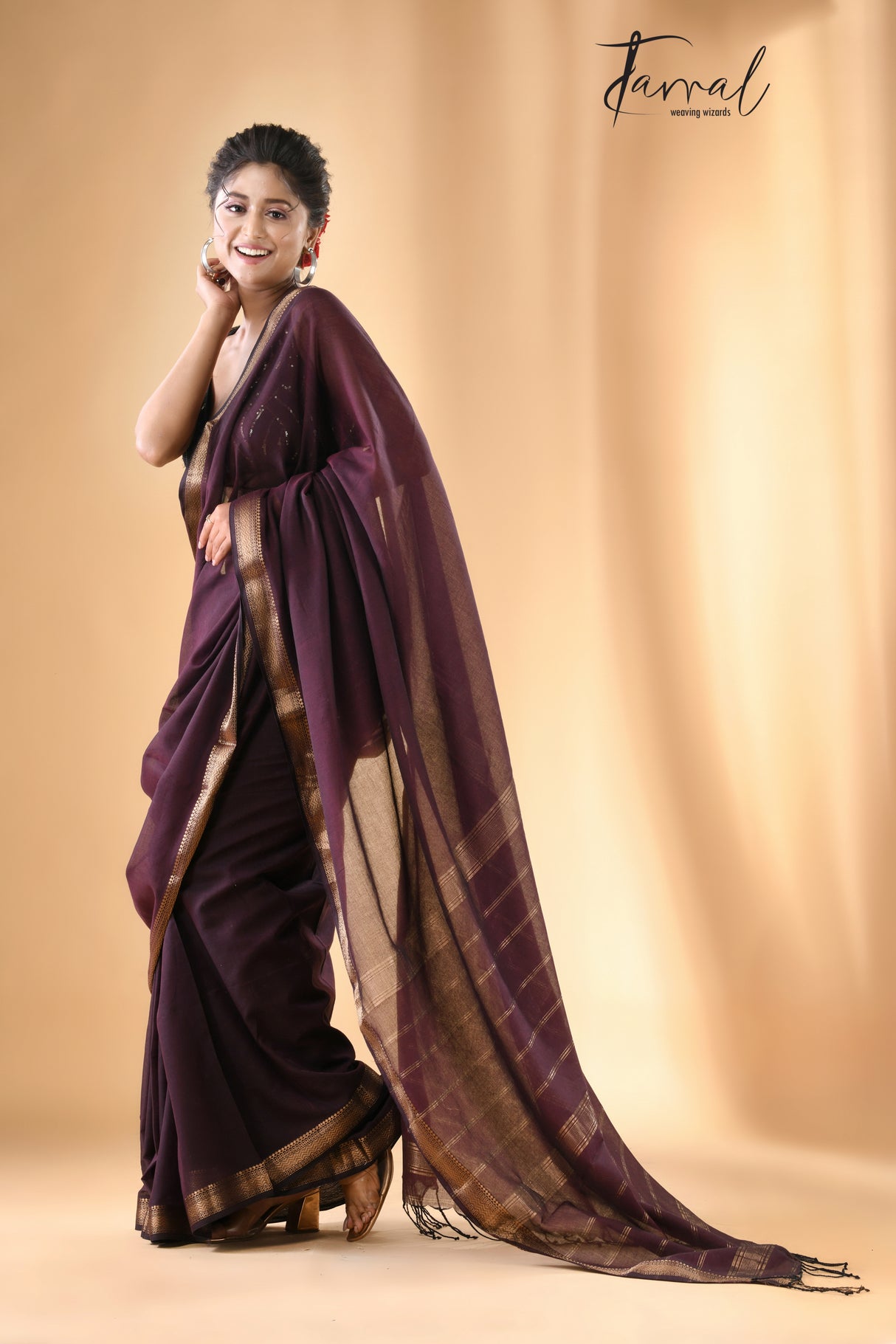 Chocolate brown mangalgiri cotton handloom saree