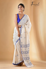 Offwhite with blue border cotton diamond pallu handwoven jamdani saree