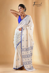 Offwhite with blue border cotton diamond pallu handwoven jamdani saree