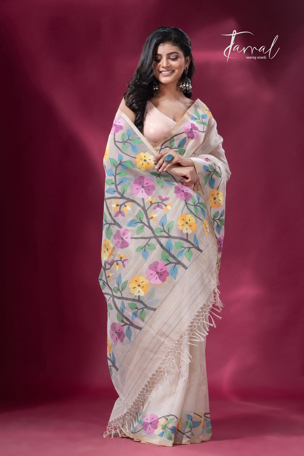 Offwhite with multicolour floral elegance muslin silk handwoven jamdani saree