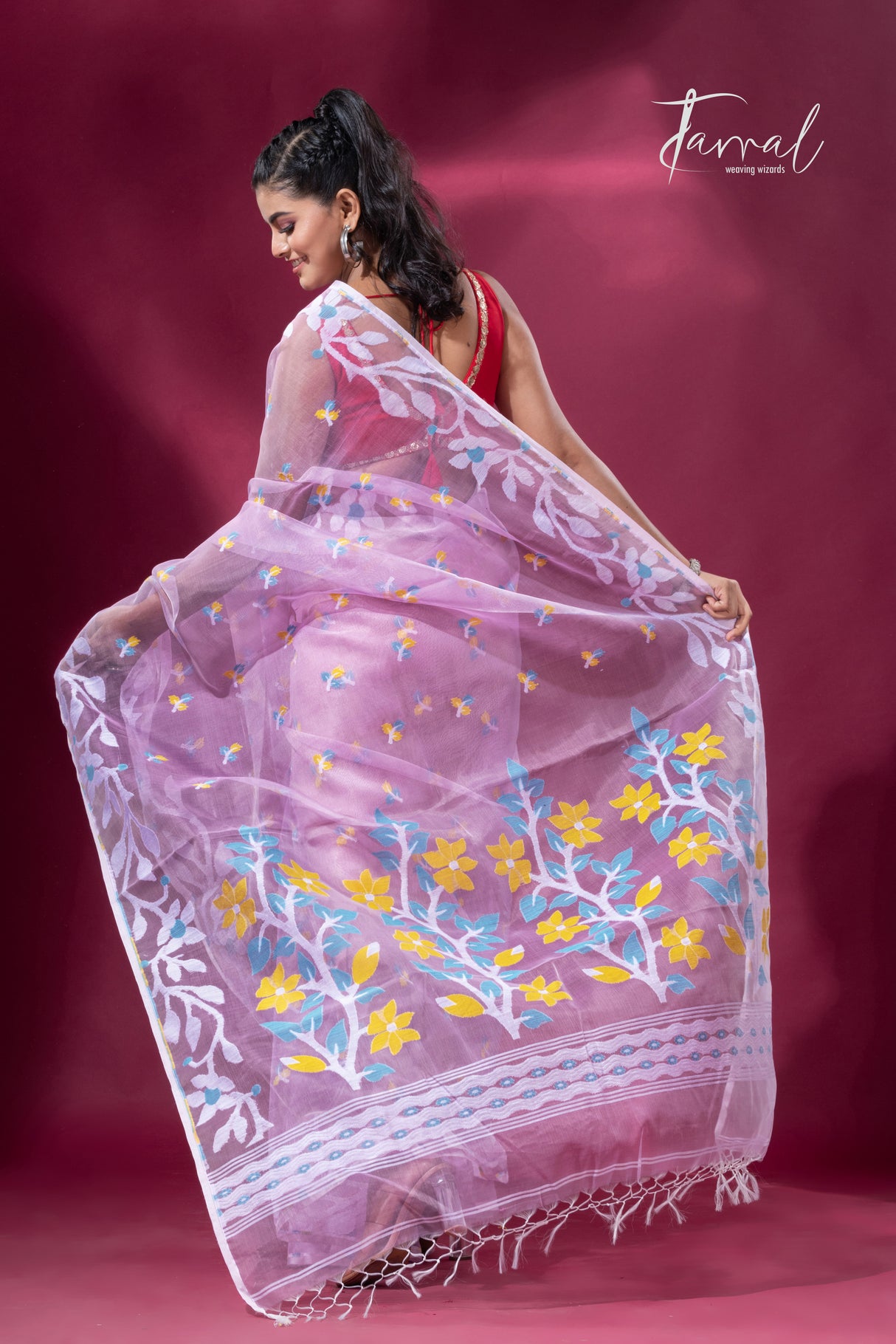 Dust Pink  with white lata soft muslin handloom dhakai jamdani saree