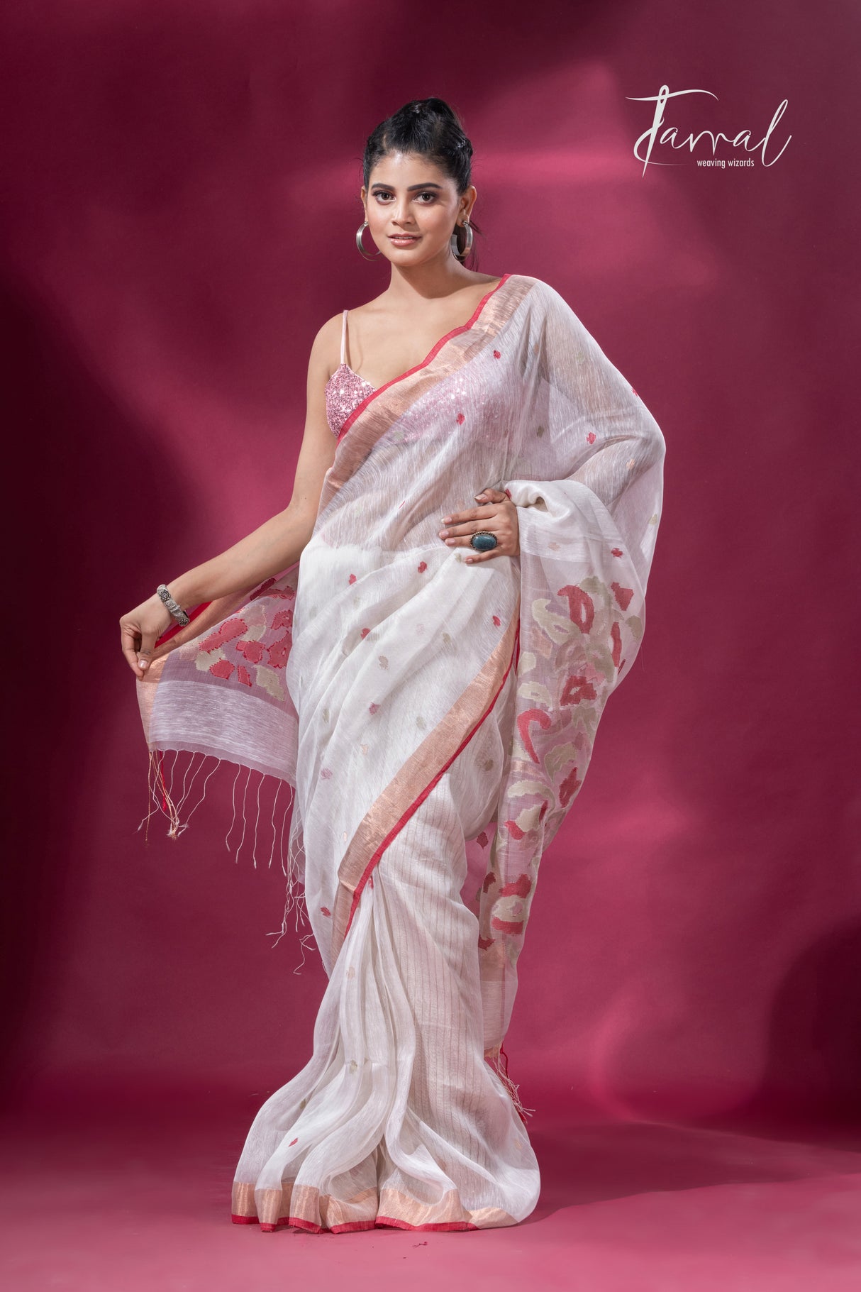 Offwhite with zari border silk linen handwoven jamdani saree