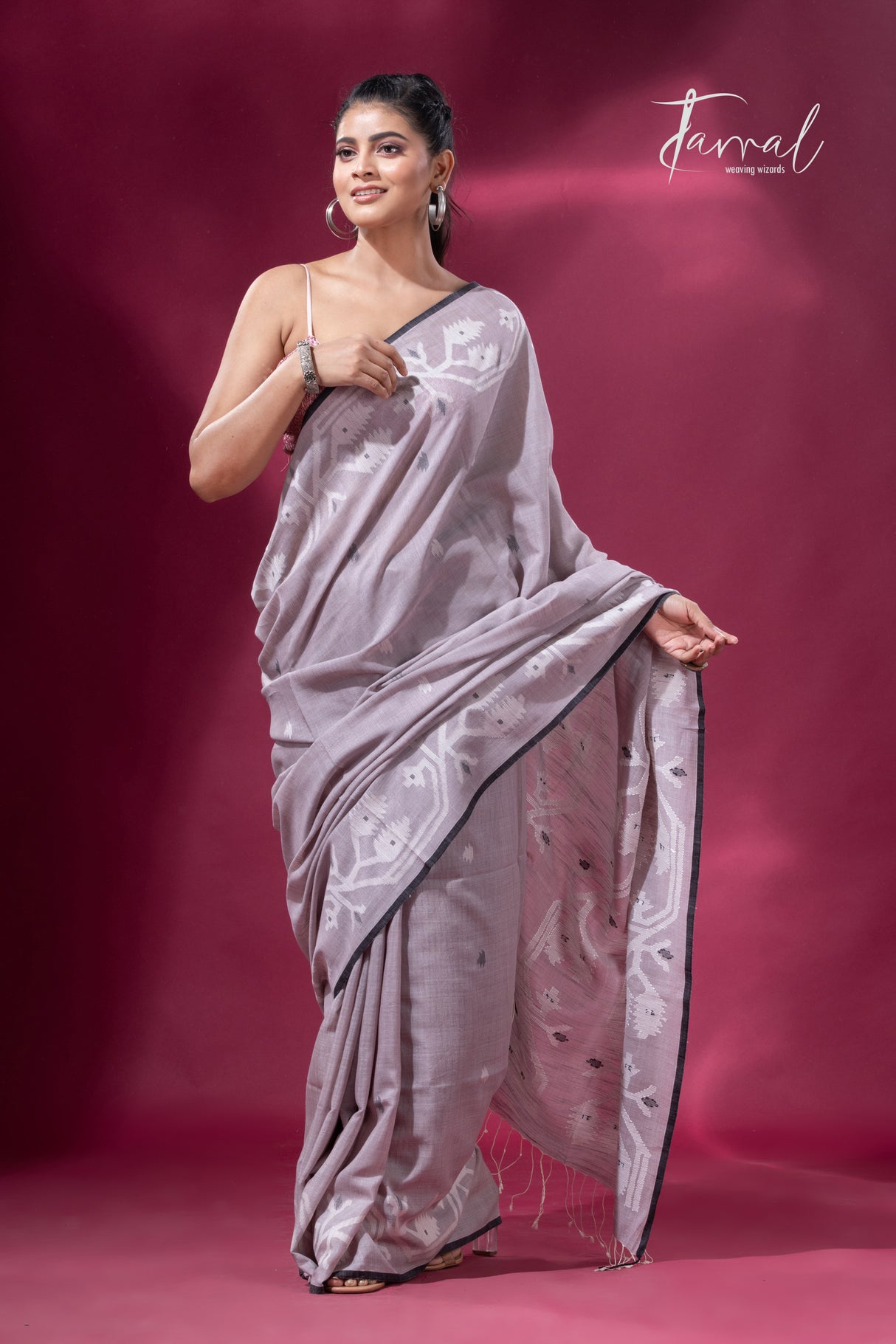 Grey with black border Tussar cotton  traditional handwoven jamdani saree