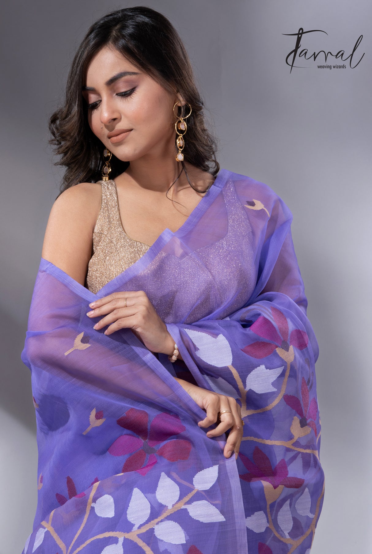 Purple with maroon wide floral border muslin silk handwoven jamdani saree - Tamal Boutique