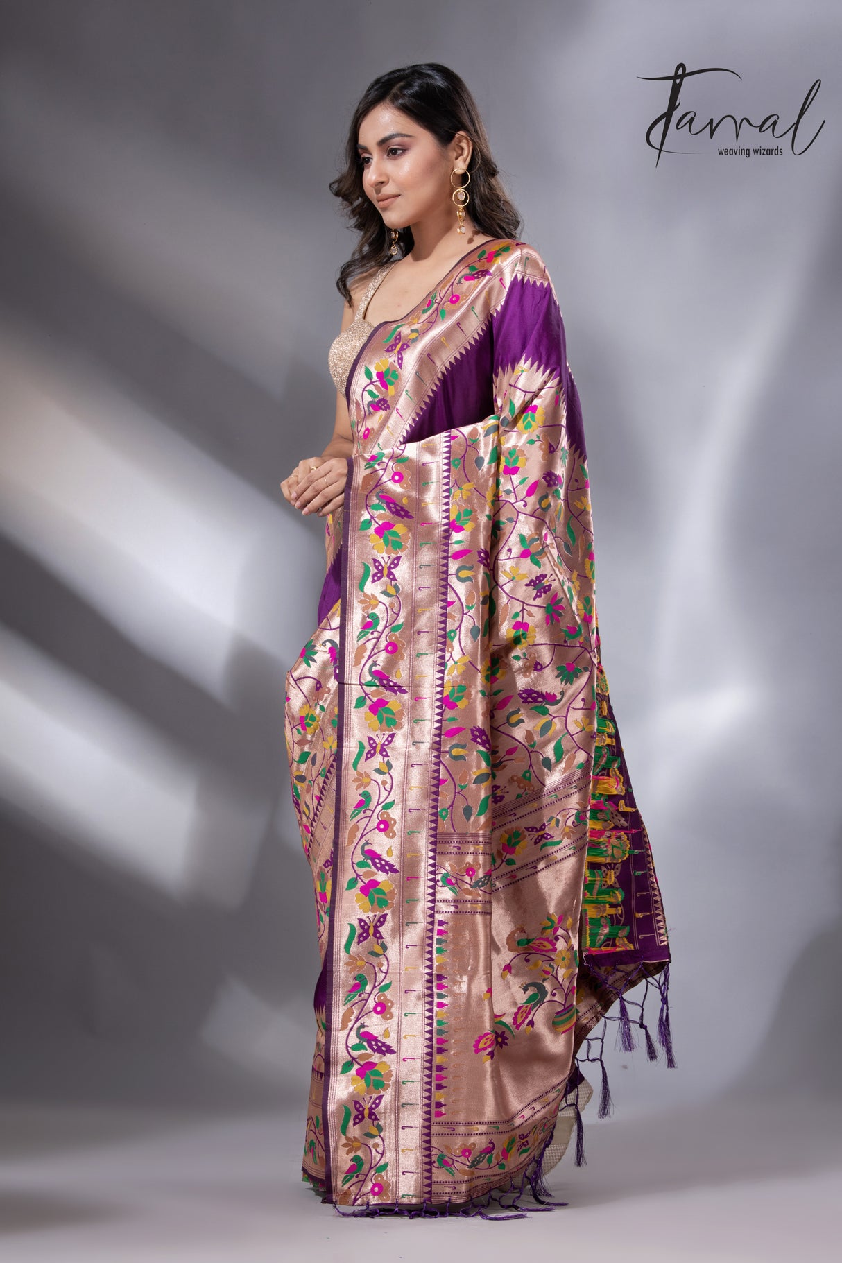 Purple gold majesty Kanchipuram handloom silk paithani saree