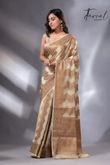 Offwhite colour with antic zari Banarasi silk handloom saree