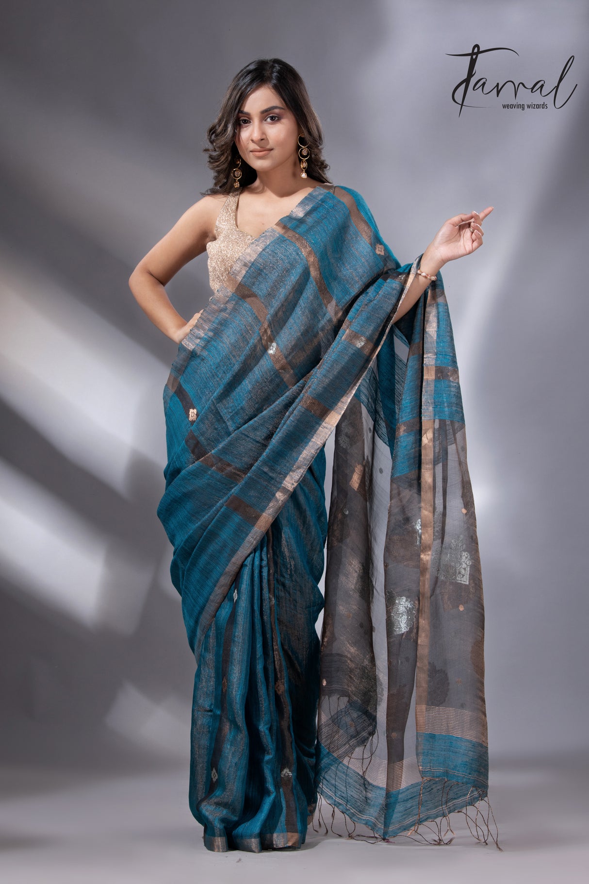 Peacock blue elegancewith black pallu tissue matka handloom jamdani saree