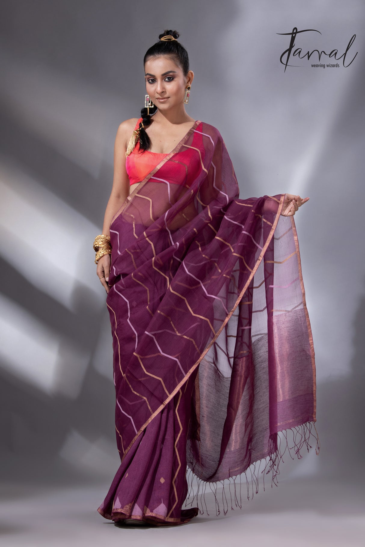 Strawberry mist half silk half linen handwoven jamdani saree