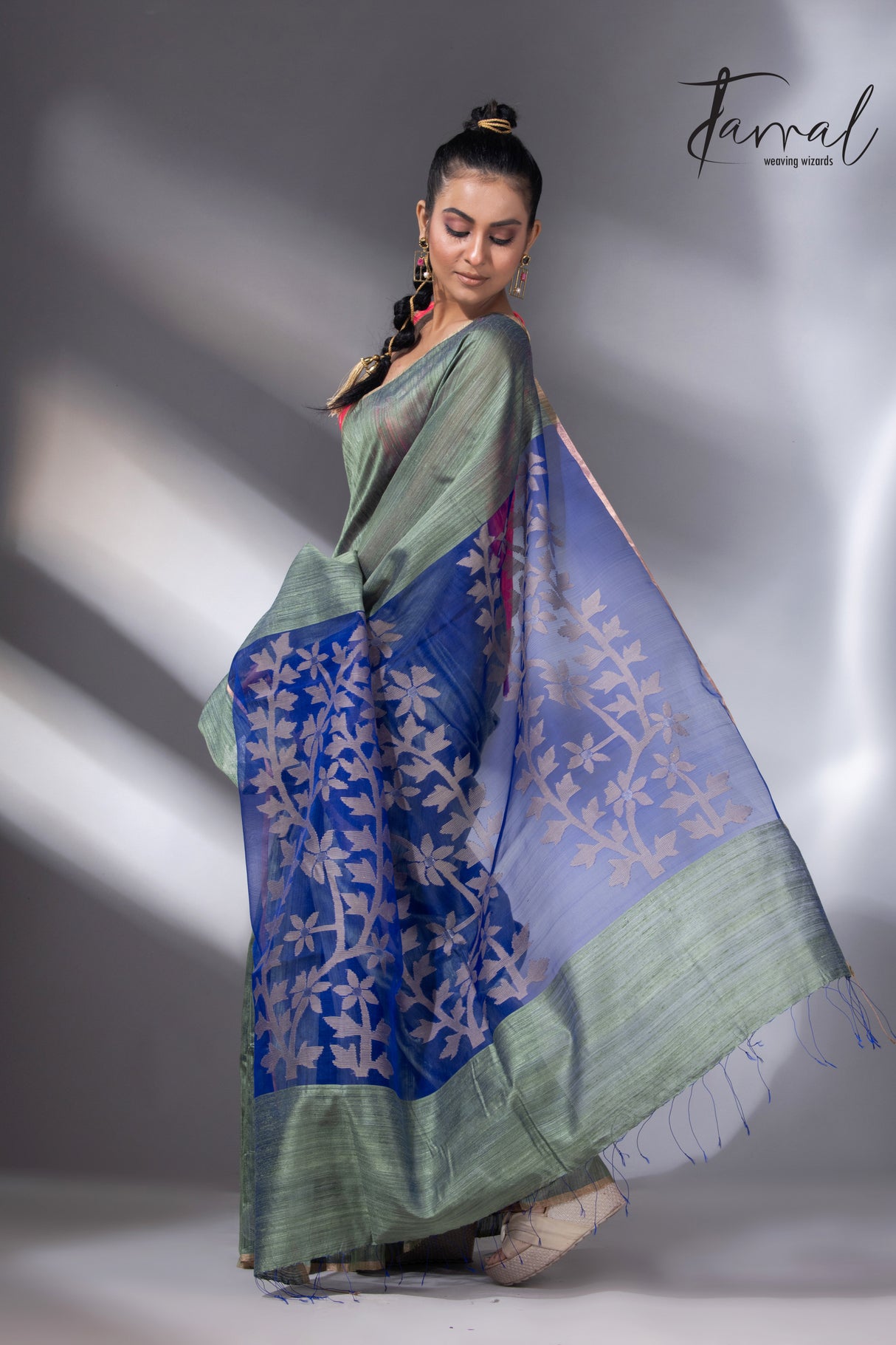 Light mosh green with blue dual tone matka silk floral handwoven jamdani saree