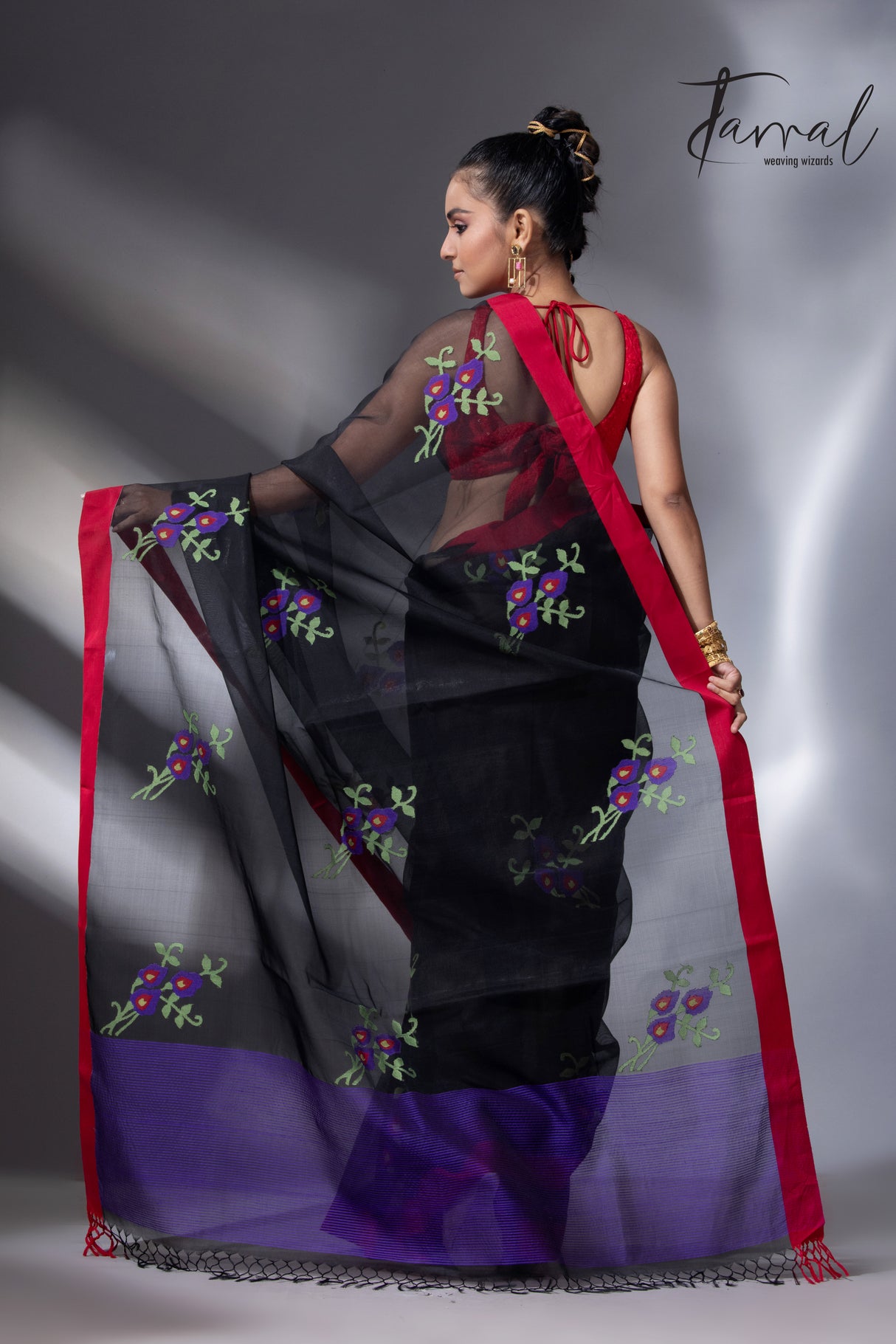 Black with red border nilkanta floral motifs handwoven muslin silk jamdani saree