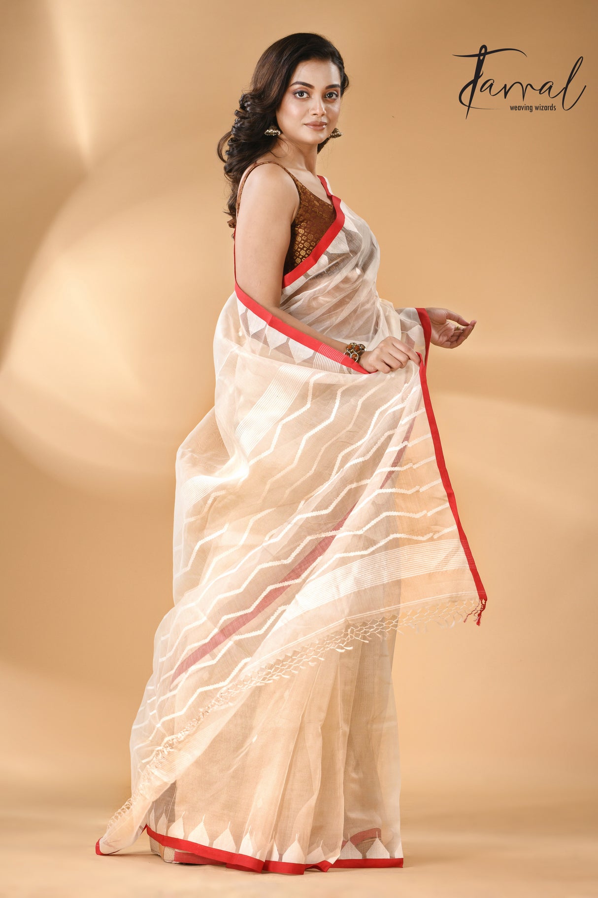 Ivory white with red temple border muslin silk handwoven neddle work jamdani saree