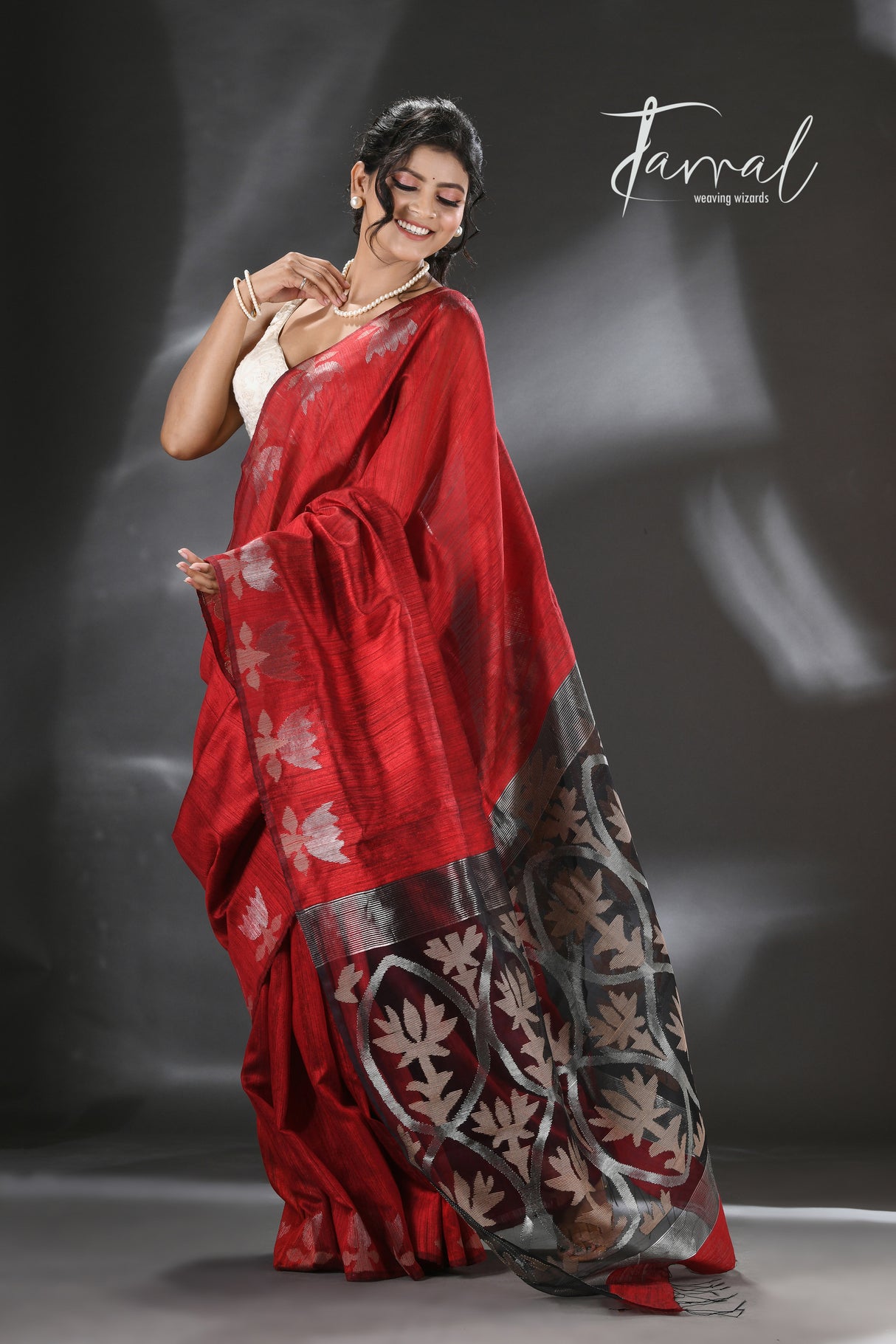 Red with golden lotus matka silk handwoven jamdani saree