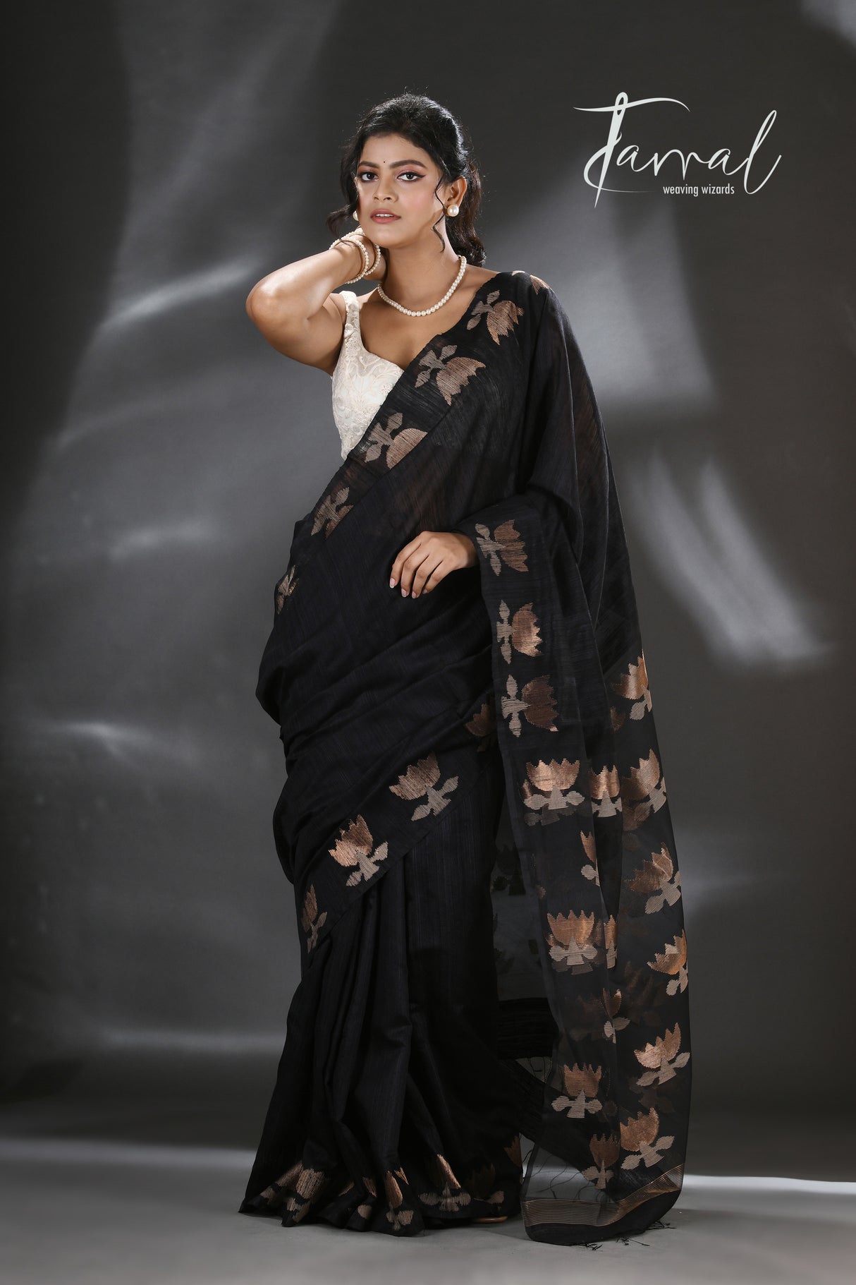 Black golden lotus matka silk handwoven jamdani saree