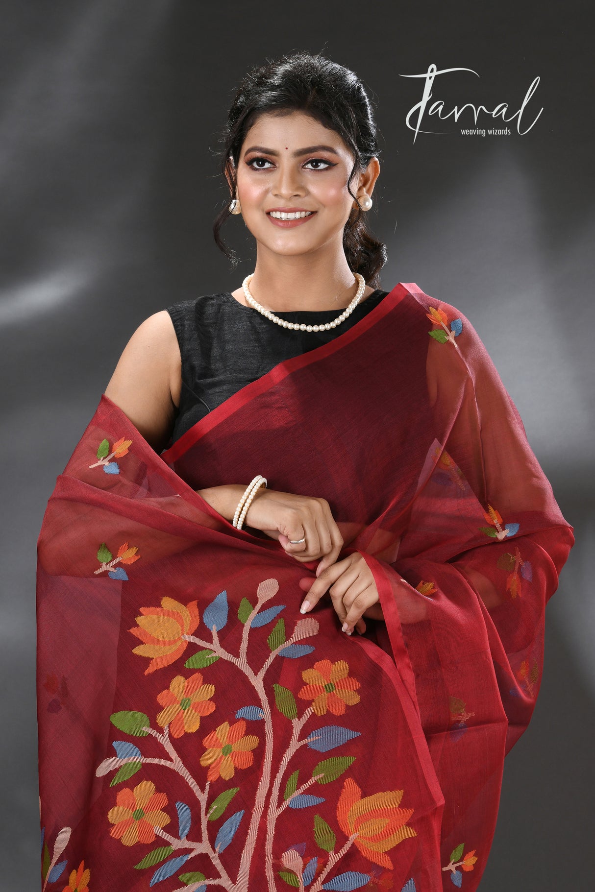 Maroon floral handwoven muslin silk jamdani saree