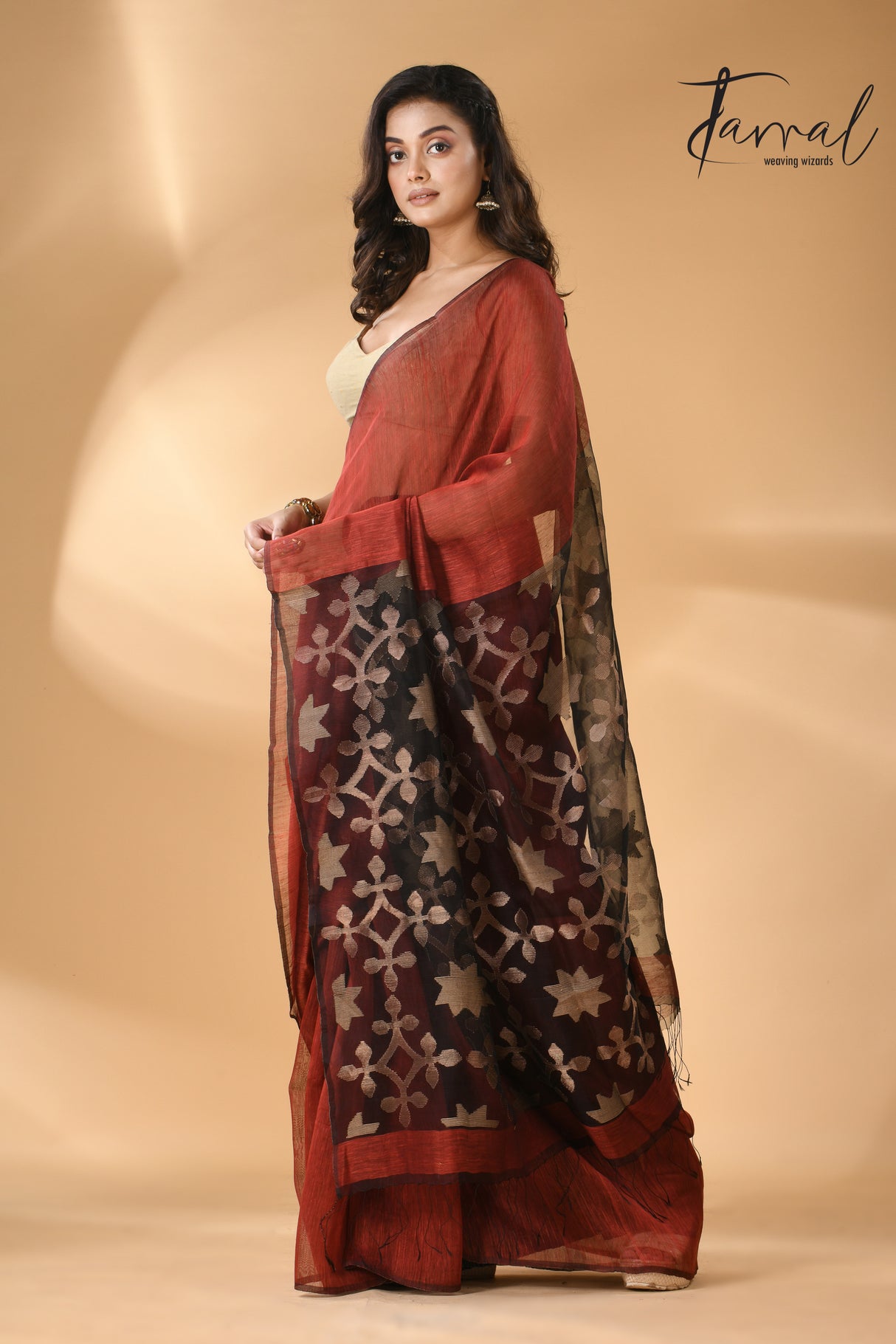 Maroon with black star pallu silk linen handwoven jamdani saree - Tamal Boutique