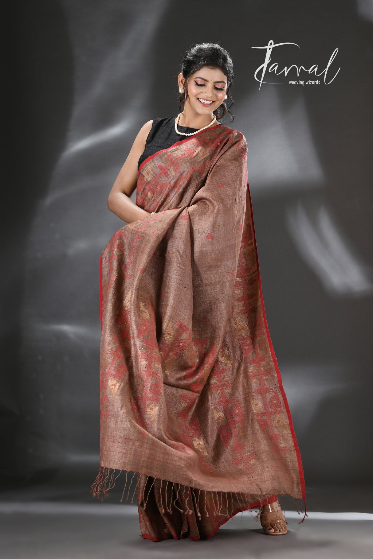 Chocolate Brown with Red Tussar SilkTraditional Handwoven Jamdani Saree