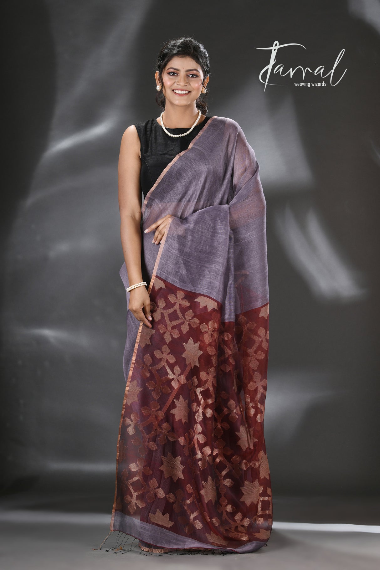 Ash with Maroon star Pallu silk linen handwoven jamdani saree - Tamal Boutique