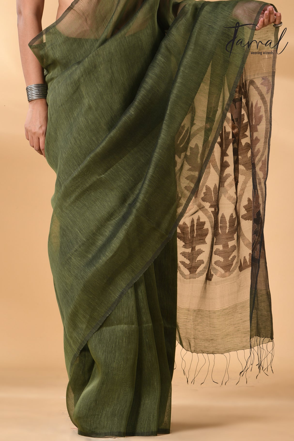 Bottle Green with black star pallu silk linen handwoven jamdani saree