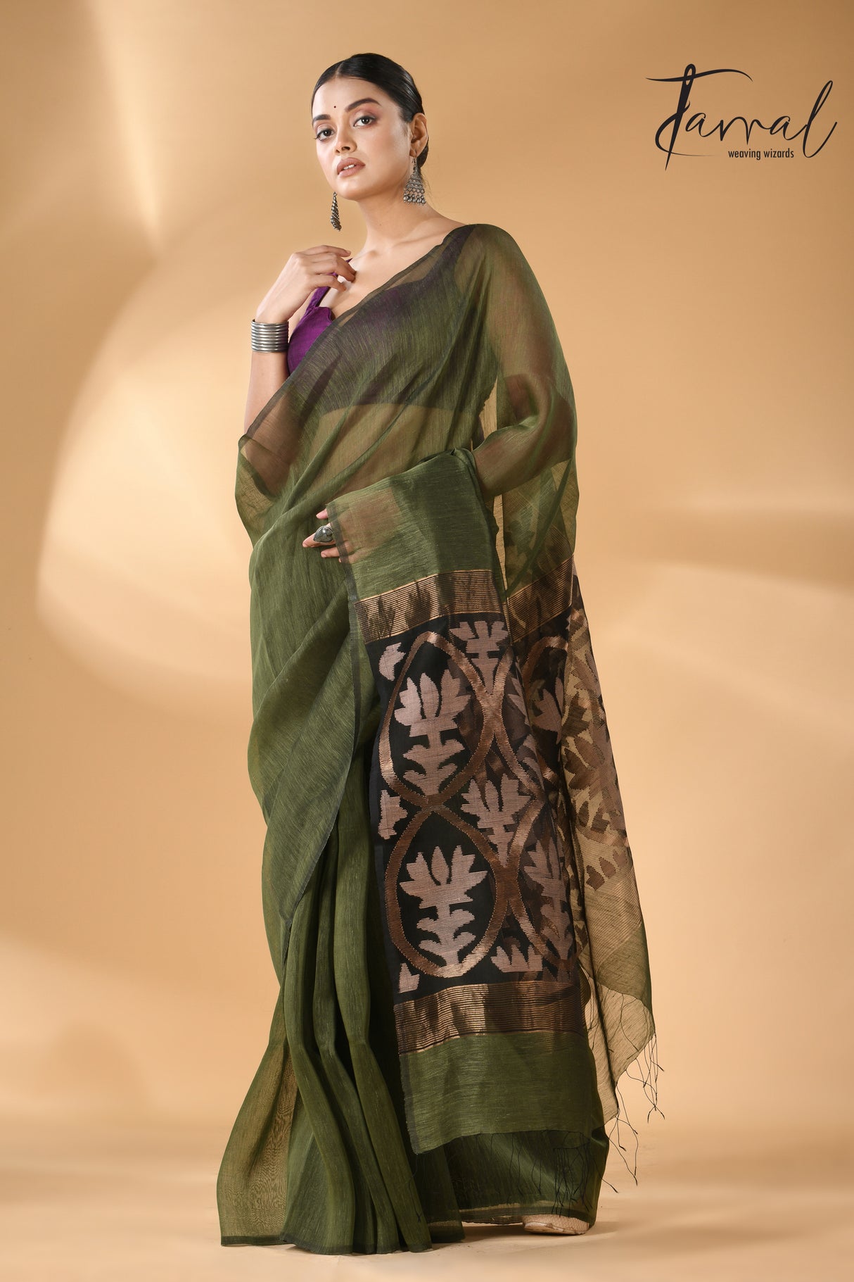 Bottle Green with black star pallu silk linen handwoven jamdani saree