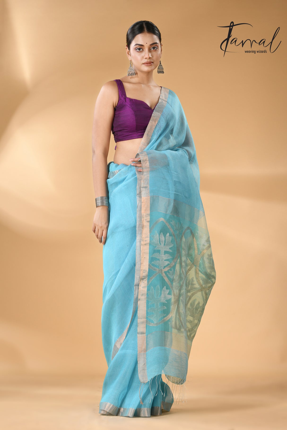 Sky blue with golden zari lotus pallu silk linen handwoven jamdani saree