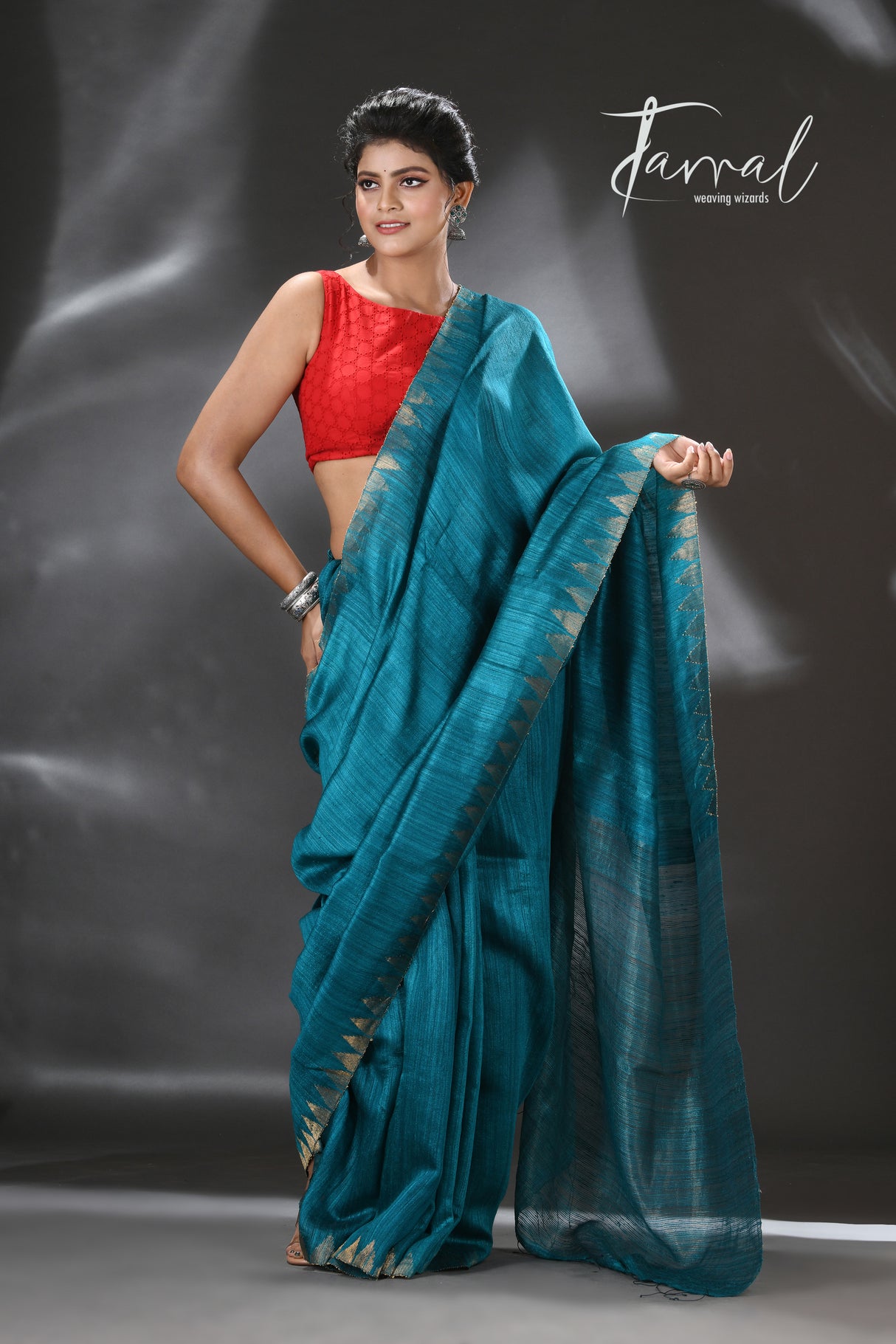 Peacock blue colour zari temple border handwoven matka silk jamdani saree