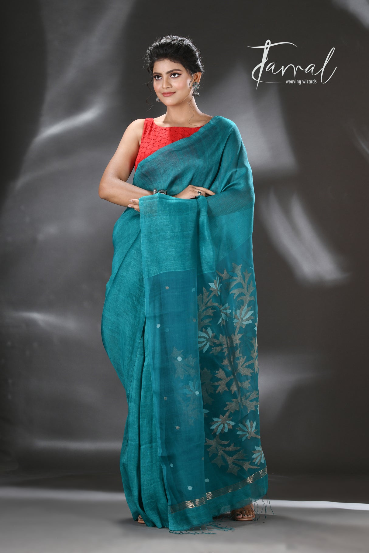 Tel blue silk linen thoka floral pallu handwoven jamdani saree - Tamal Boutique