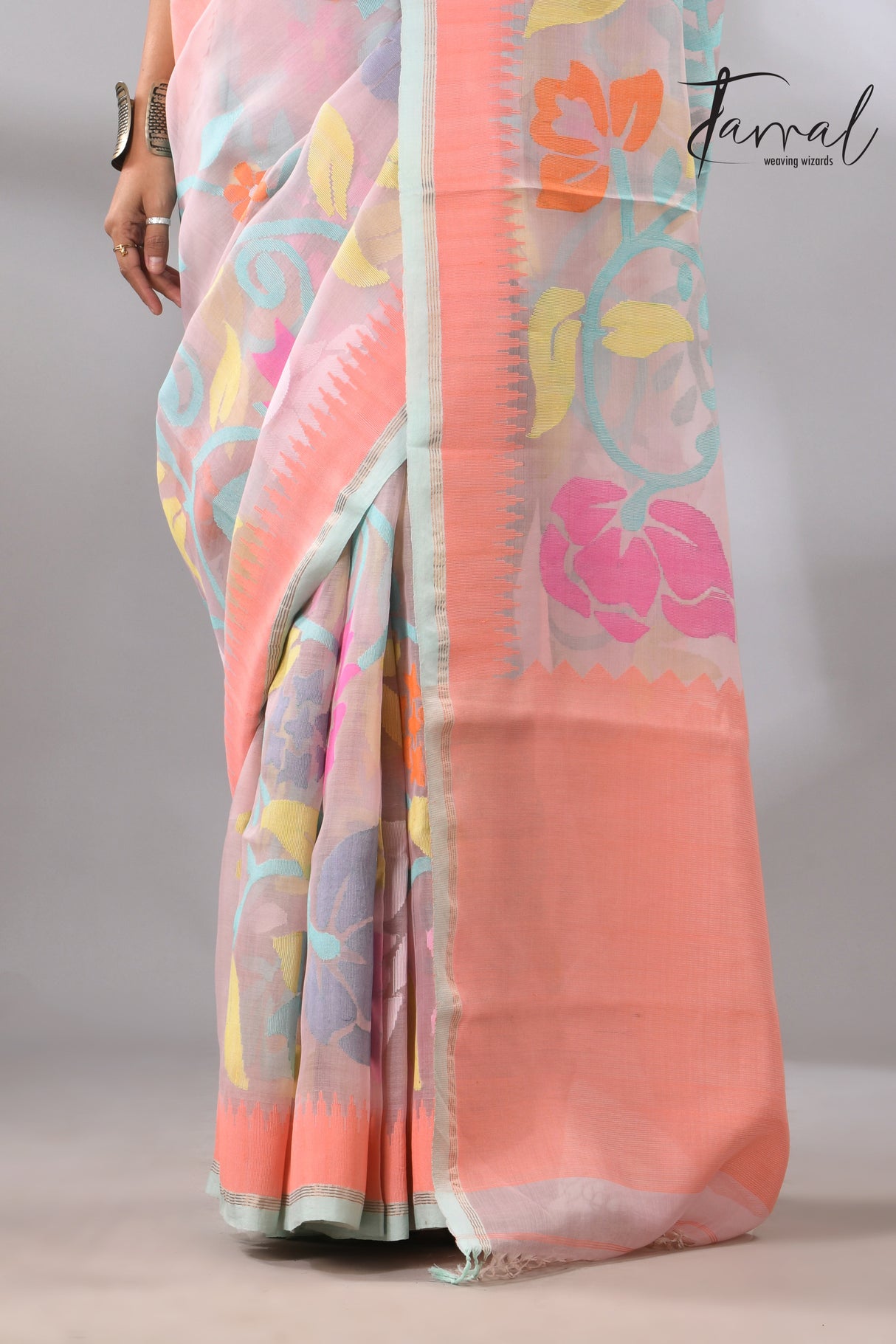 Light pink with firoza colour border alllover floral handwoven jamdani in muslin silk Saree