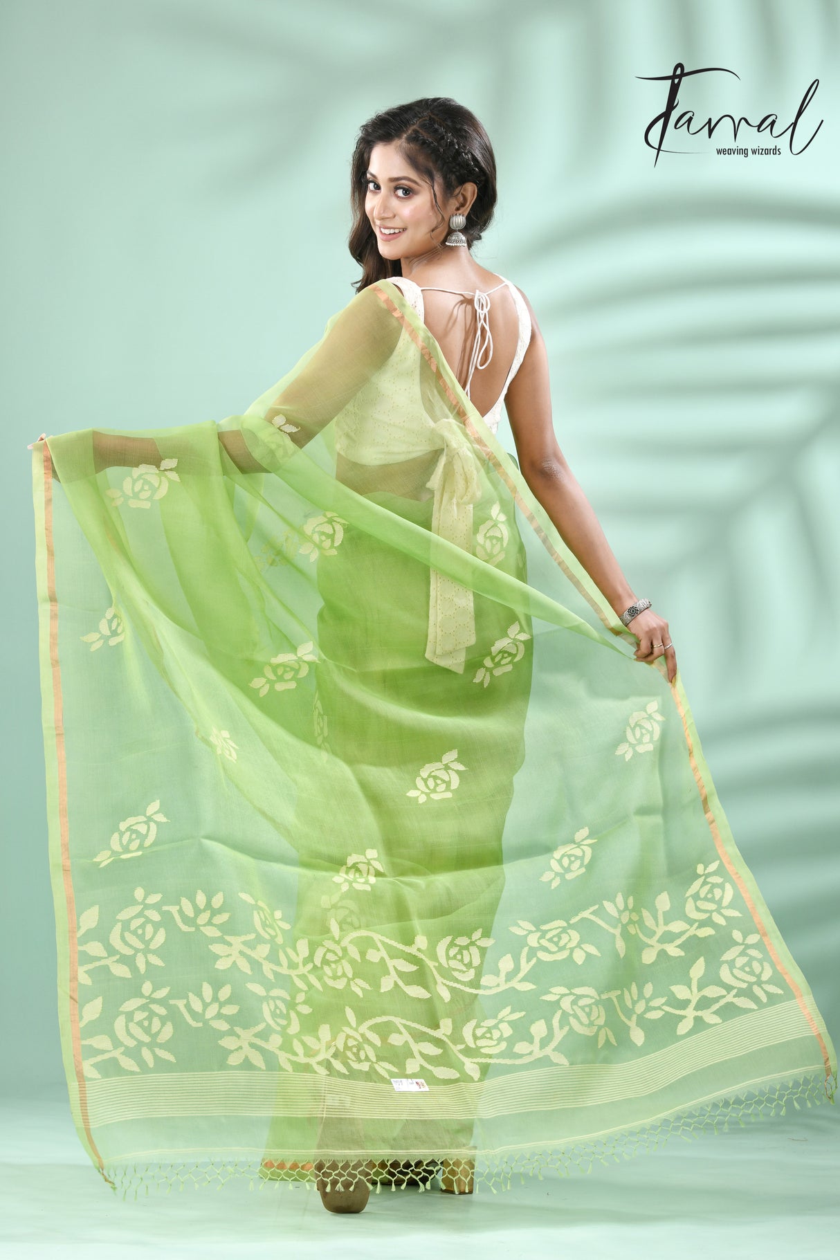 Parrot Green rose motifs muslin silk handwoven jamdani saree